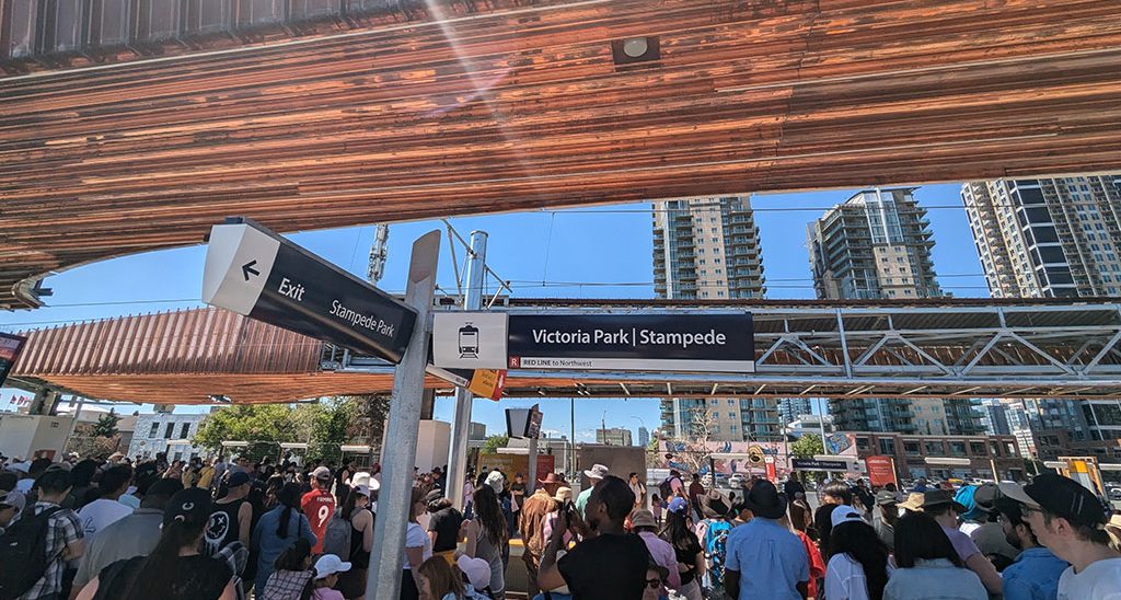 Victoria Park Station